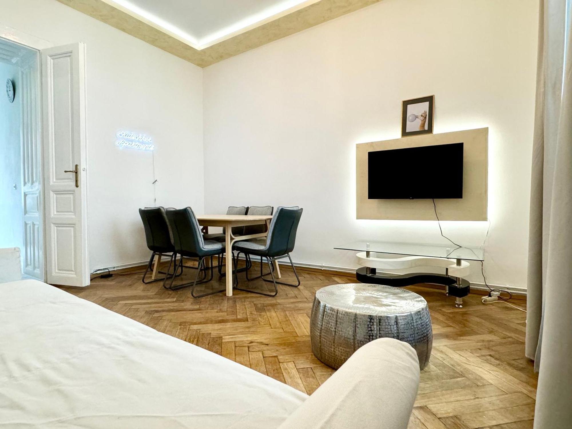 Luxury Apartment At Famous Vienna Kutschkermarkt Екстериор снимка