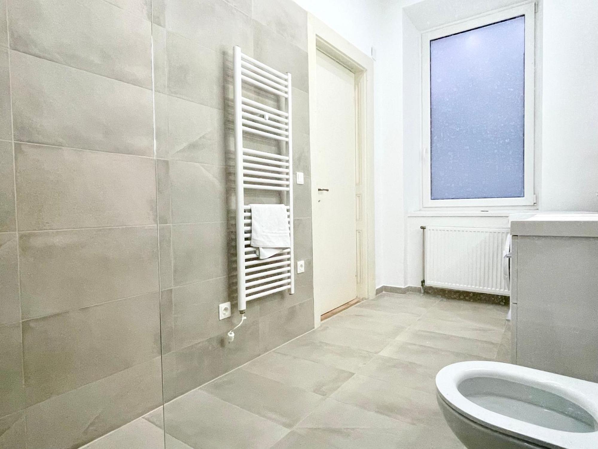 Luxury Apartment At Famous Vienna Kutschkermarkt Екстериор снимка